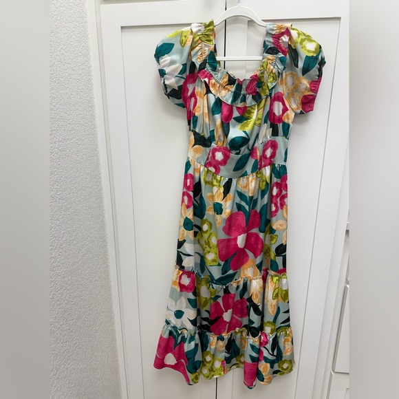 TCEC Vibrant Floral Maxi Dress - Picture 1 of 3